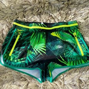 Fabletics Women’s Workout Speed Tropical Shorts